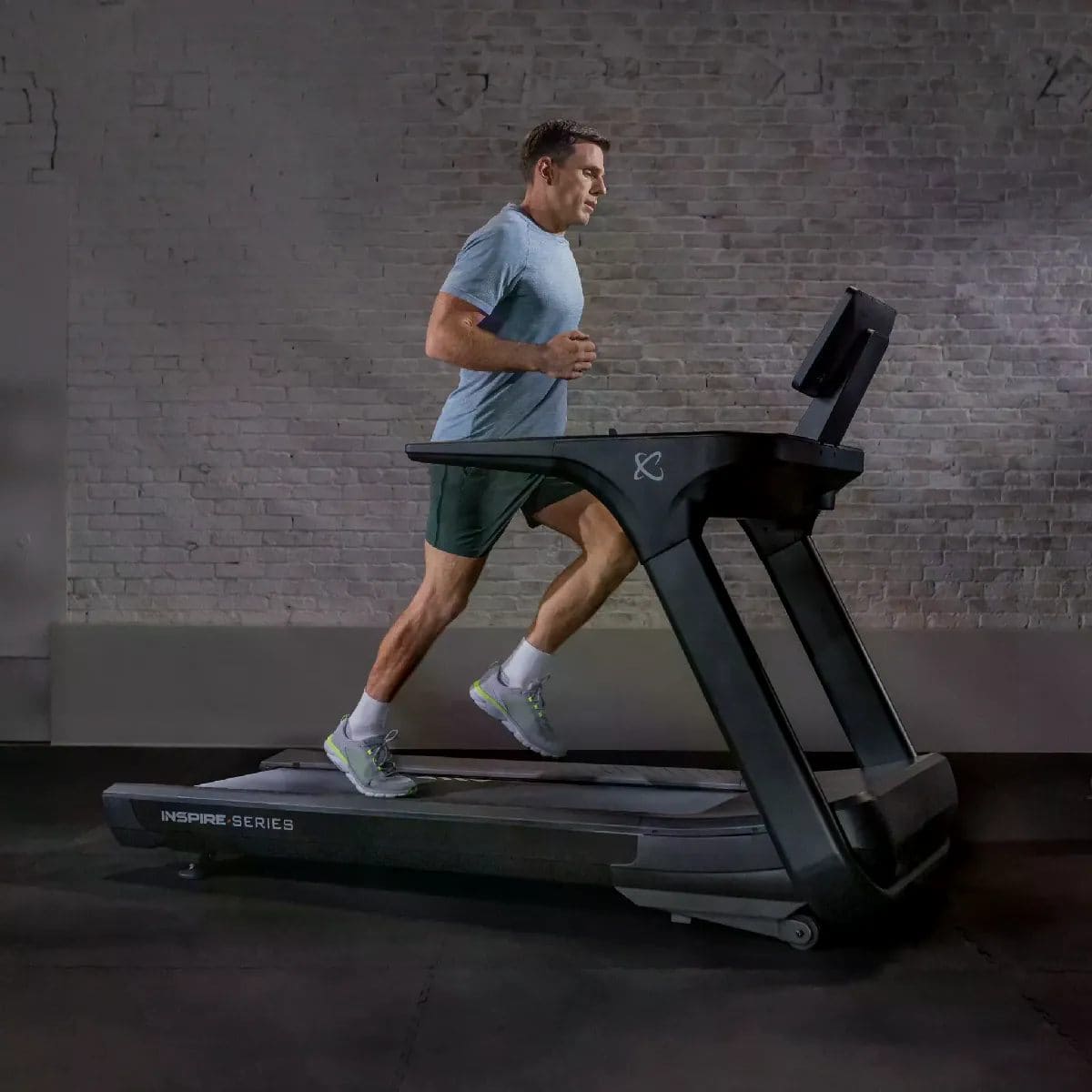 Inspire TM7.1 – Tapis de Course connecté Haut de Gamme Moteur 5 CV - Inspire Series T7 - Pliable – Livraison Offerte – Image 4